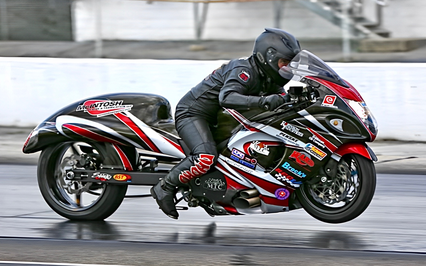 包含大型夜光水上摩托表演,灯火辉煌中的极速狂飙的词条 包含大型夜光水上摩托表演,灯火辉煌中的极速狂飙的词条