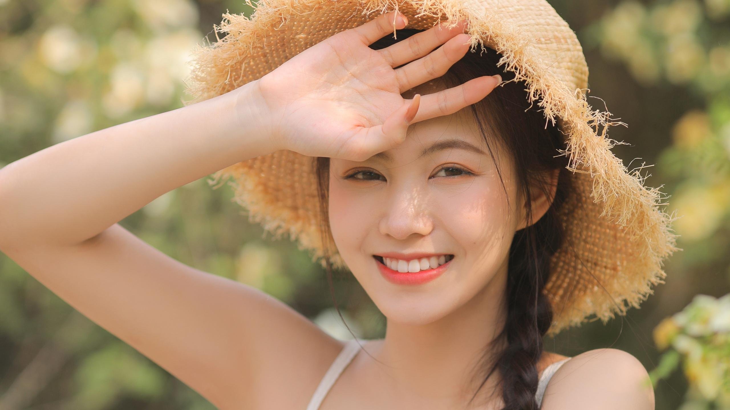 开云·体育官网APP下载-意式蛙泳硬核出击 切拉苏奥洛冲出风采