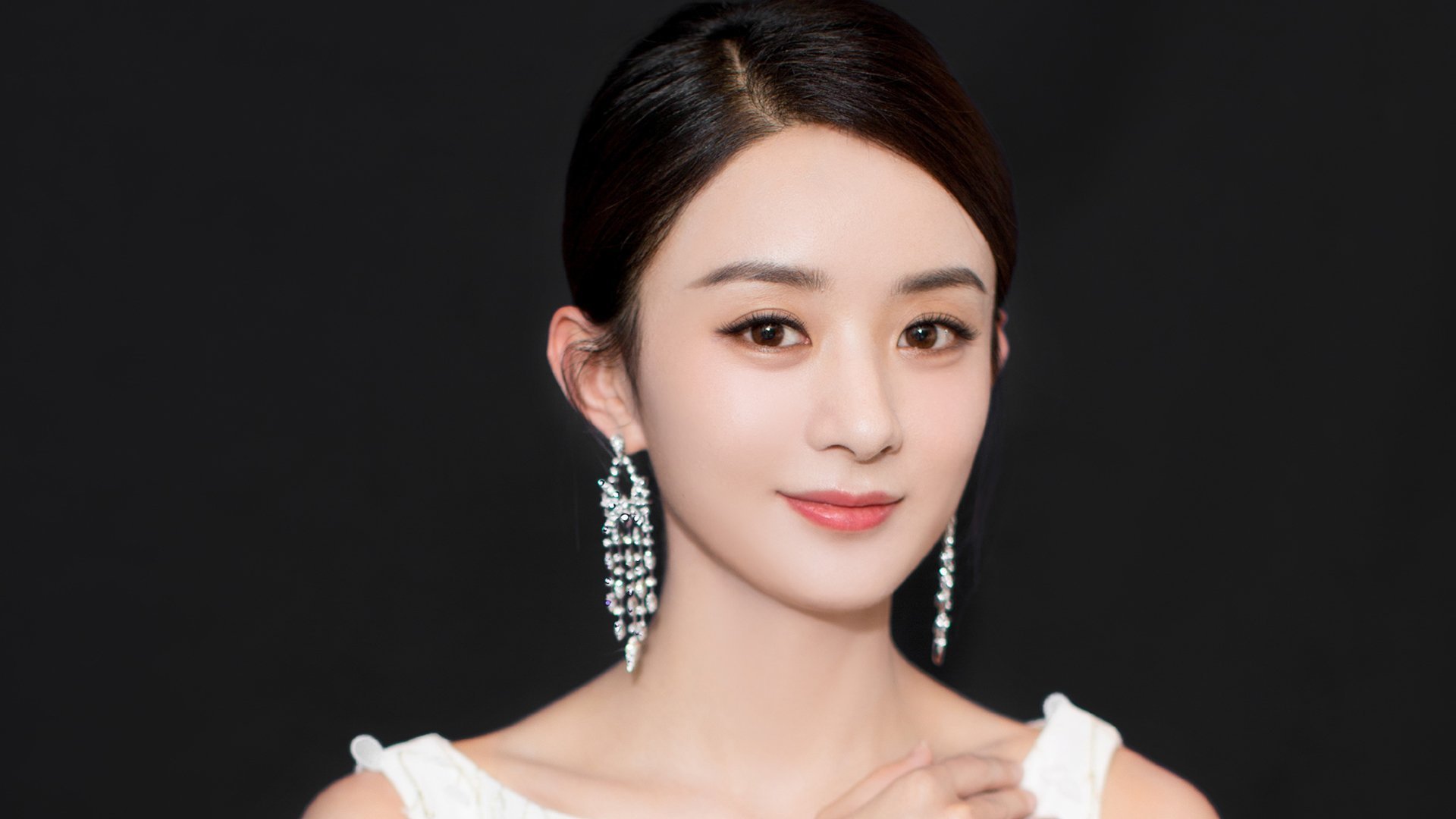 水球比赛波兰女队配合默契,波兰球一杯水